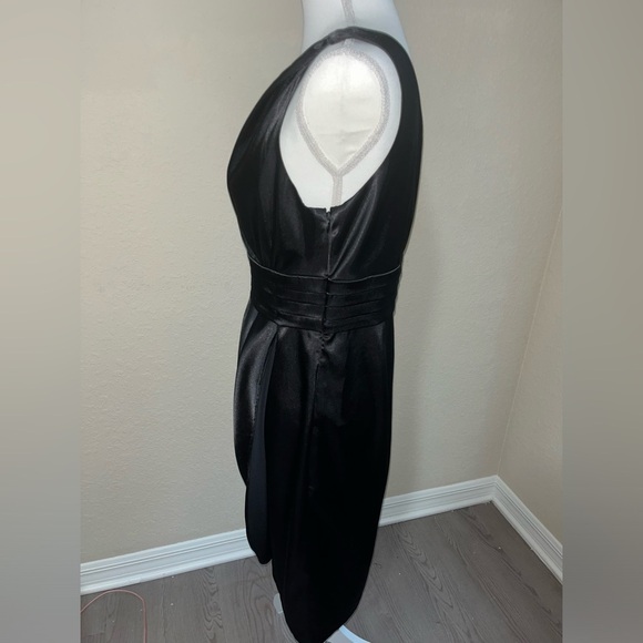 London Times Black Satin Cocktail Dress - Picture 5 of 11